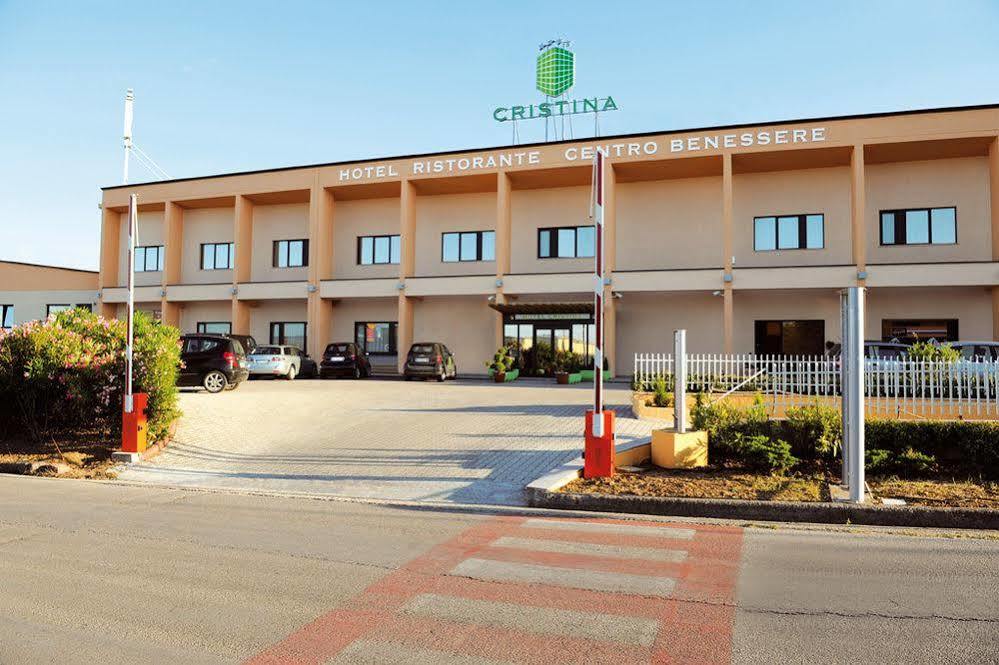 Hotel Cristina Rocca San Giovanni Exteriér fotografie